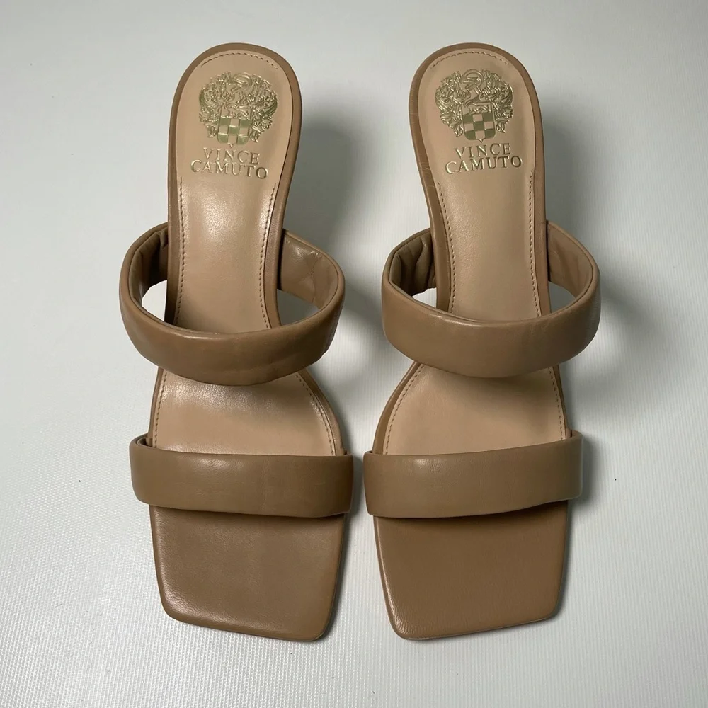 NWOT Vince Camuto Aslee Two-Strap Mule - sz 9